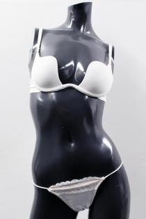 グラビア水着