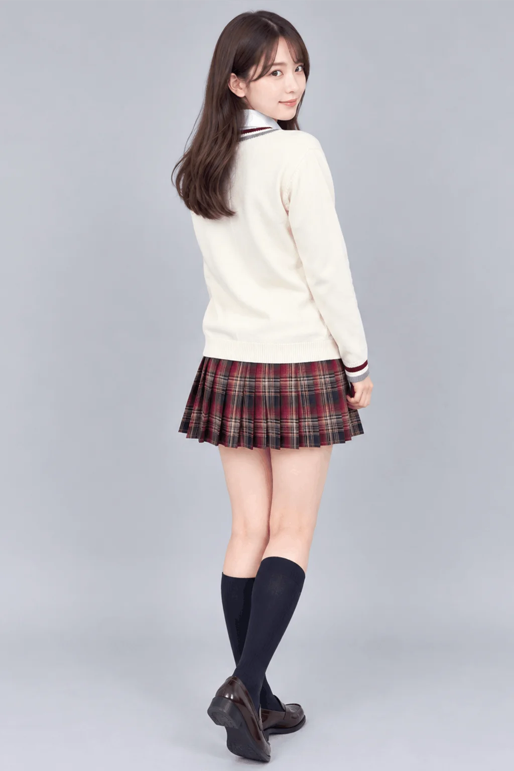 ボルドーチェックカーディガン制服セット　モデル6