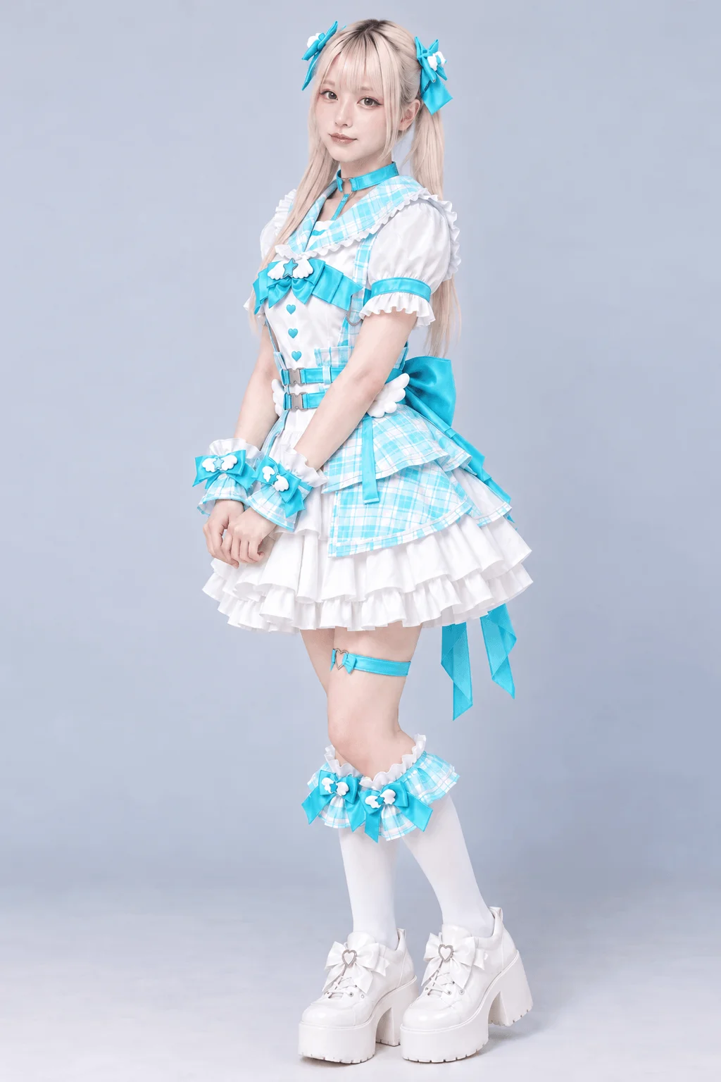 ファンシーチェックセーラー ブルー 左2