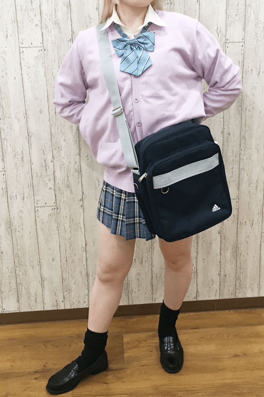 レディースブレザー学生服レンタル　コーディネート例2